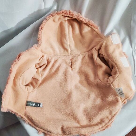 Coco Lane Couture | Small Dog Faux Fur Coat with Hood - Picture 3 of 6